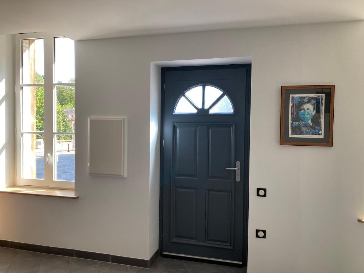 Suite Charles - Vue Musee Rimbaud Charleville-Mézières Εξωτερικό φωτογραφία