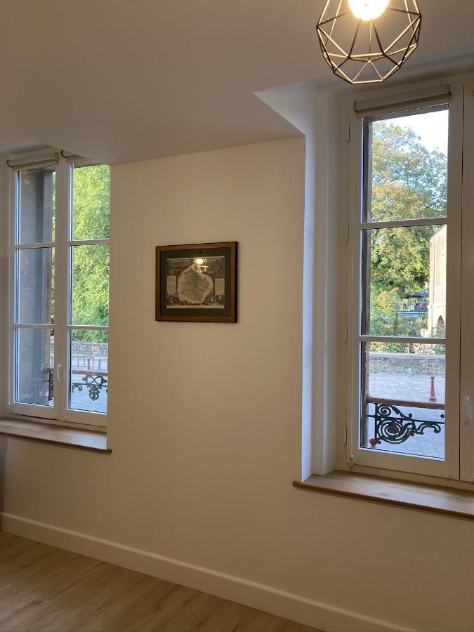 Suite Charles - Vue Musee Rimbaud Charleville-Mézières Εξωτερικό φωτογραφία